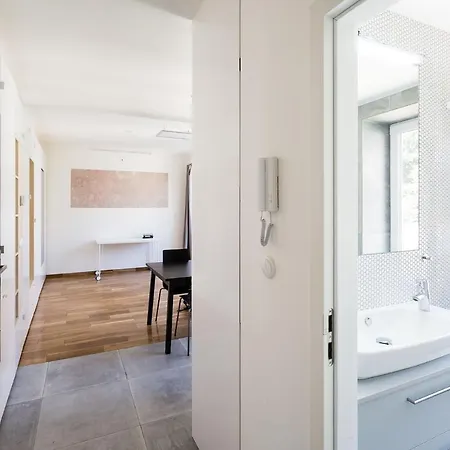 Designed By Architect - Cool Place To Stay For Travelers * Prag